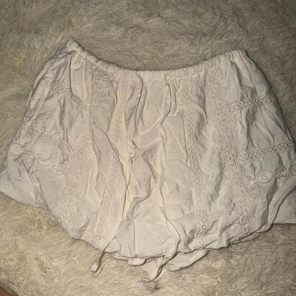 Free people Skort/Shorts Size Small Ivory